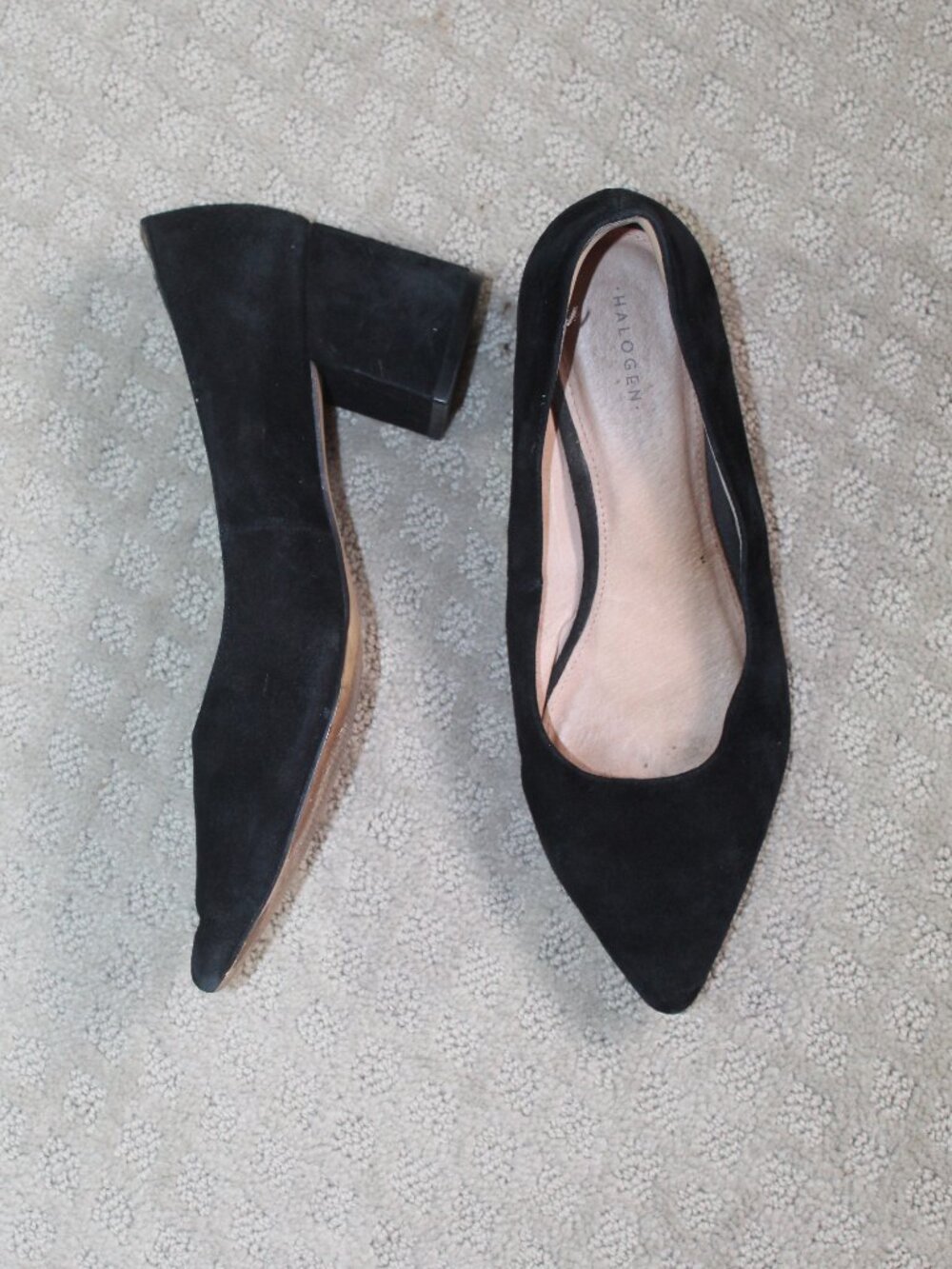 Halogen Size 8M Black Suede Pointed Toe 2.5" Block Heels